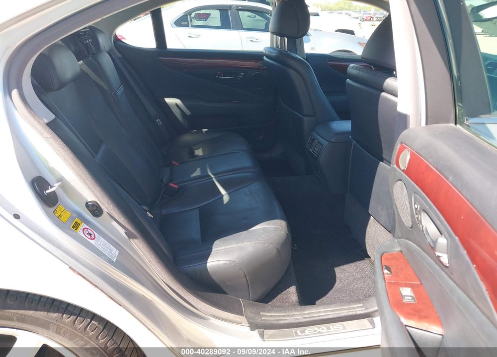 2008 LEXUS LS 460 VIN: JTHBL46F785063371