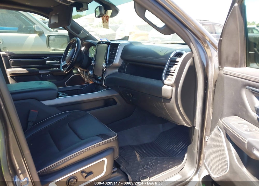 2020 RAM 1500 LAIE  4X2 5'7 BOX VIN: 1C6RREJT0LN321179