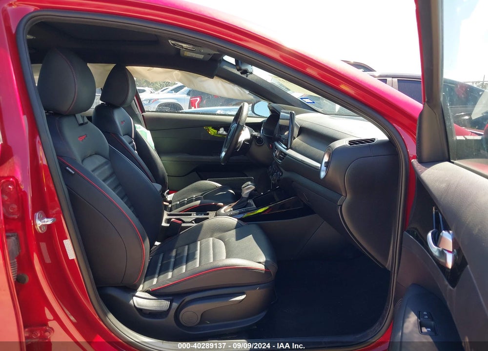 2023 KIA FORTE GT VIN: 3KPF44AC8PE522570