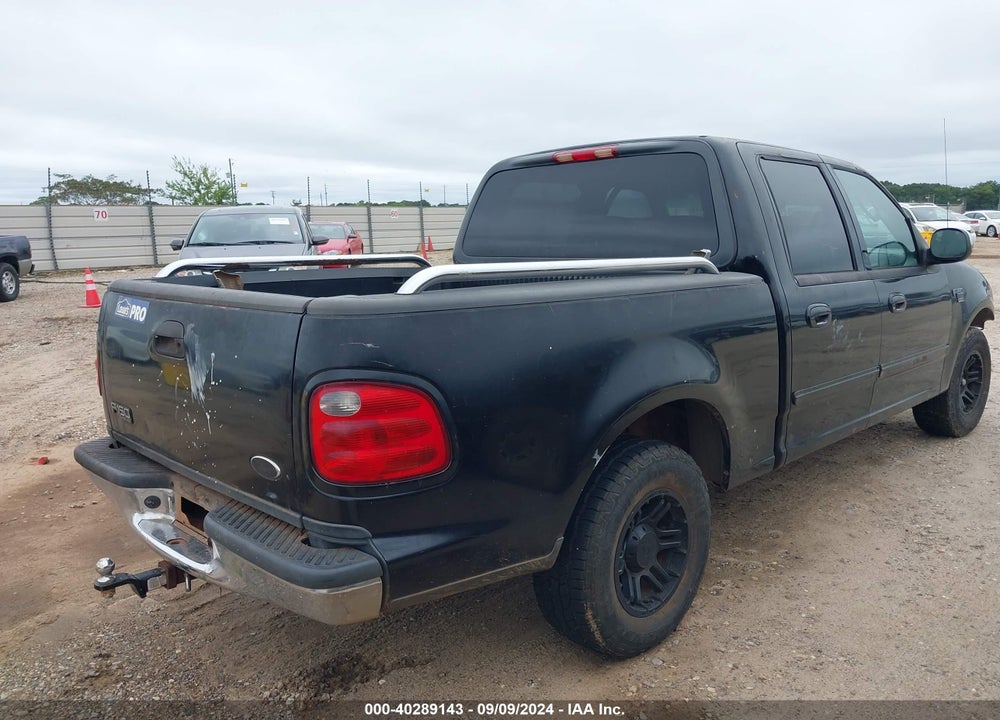 2002 FORD F-150 LARIAT/XLT VIN: 1FTRW07692KE41410