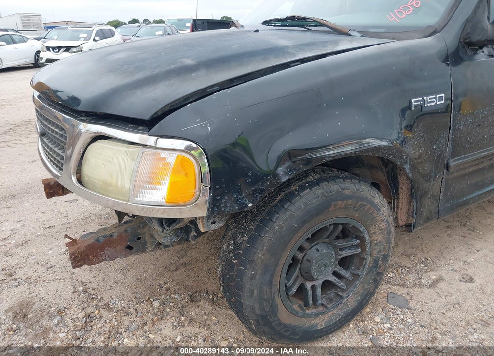 2002 FORD F-150 LARIAT/XLT VIN: 1FTRW07692KE41410