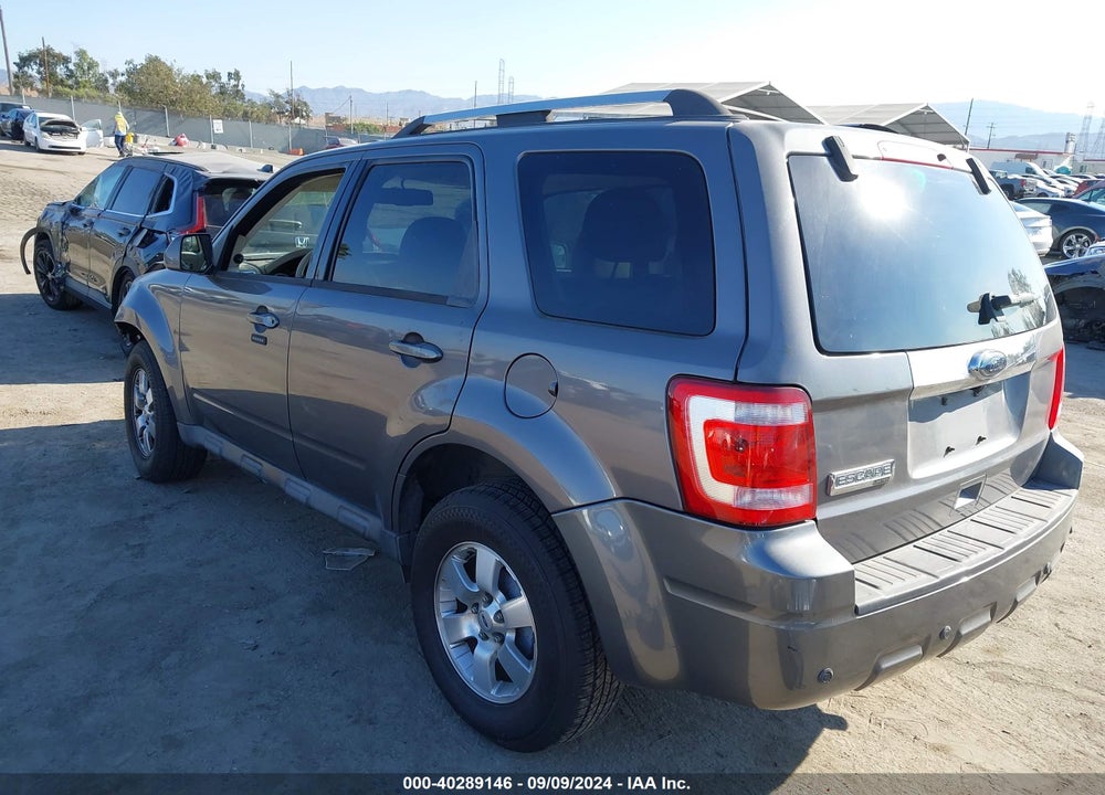 2011 FORD ESCAPE LIMITED VIN: 1FMCU0E72BKA14699