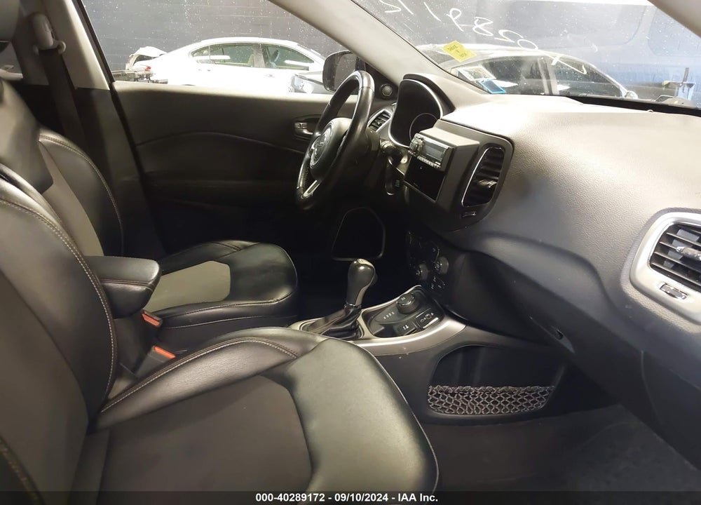 2018 JEEP COMPASS LATITUDE 4X4 VIN: 3C4NJDBB6JT131897