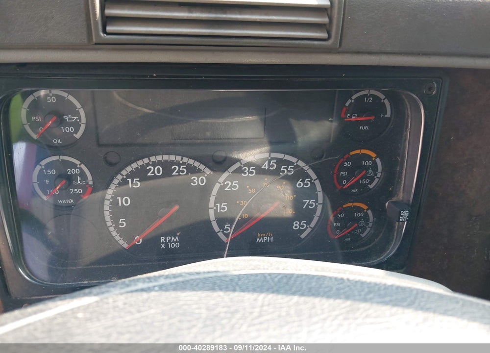 2012 FREIGHTLINER COLUMBIA COLUMBIA VIN: 1FVXA7CG1CLBP9415