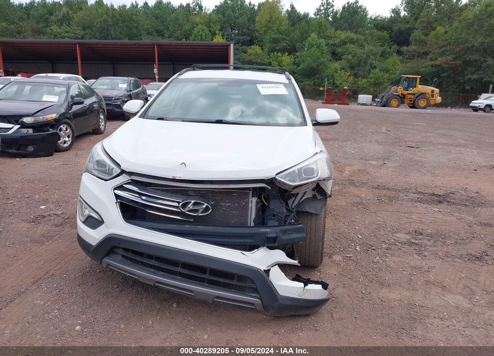 2014 HYUNDAI SANTA FE VIN: KM8SM4HF7EU035692