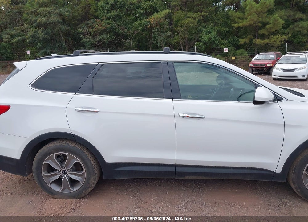 2014 HYUNDAI SANTA FE VIN: KM8SM4HF7EU035692
