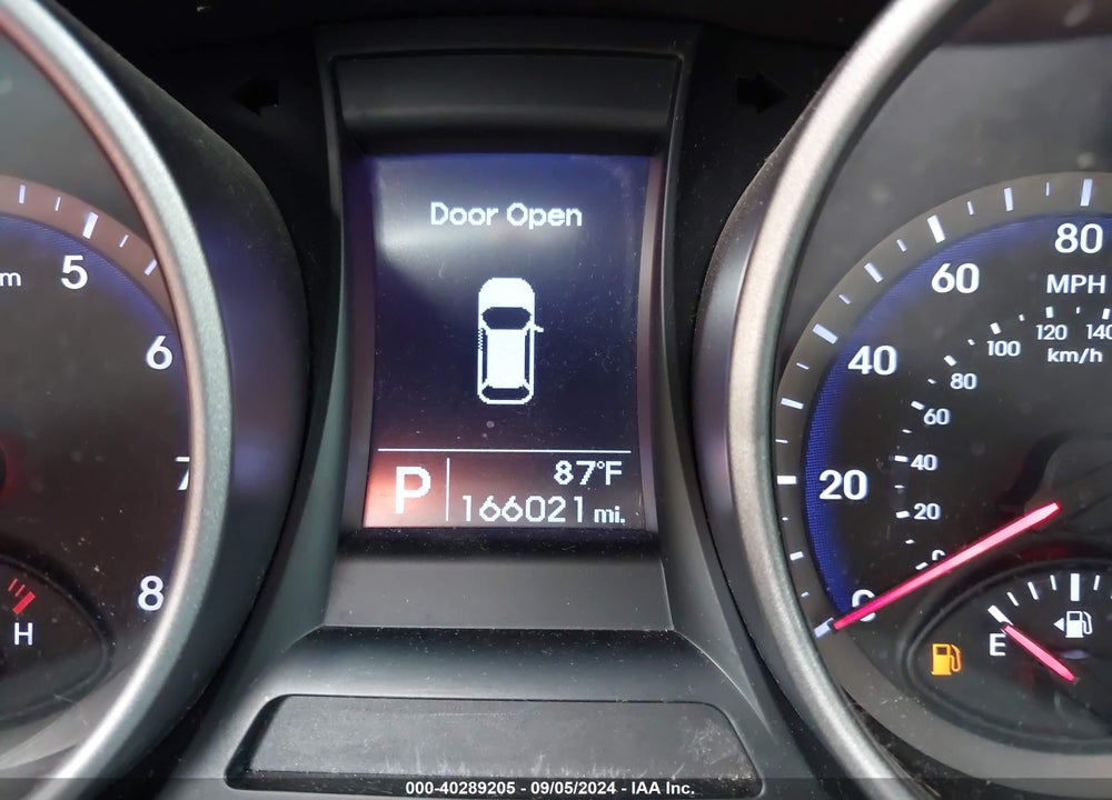 2014 HYUNDAI SANTA FE VIN: KM8SM4HF7EU035692