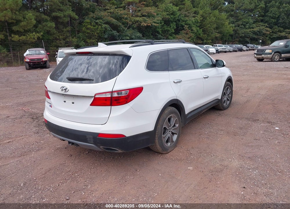 2014 HYUNDAI SANTA FE VIN: KM8SM4HF7EU035692