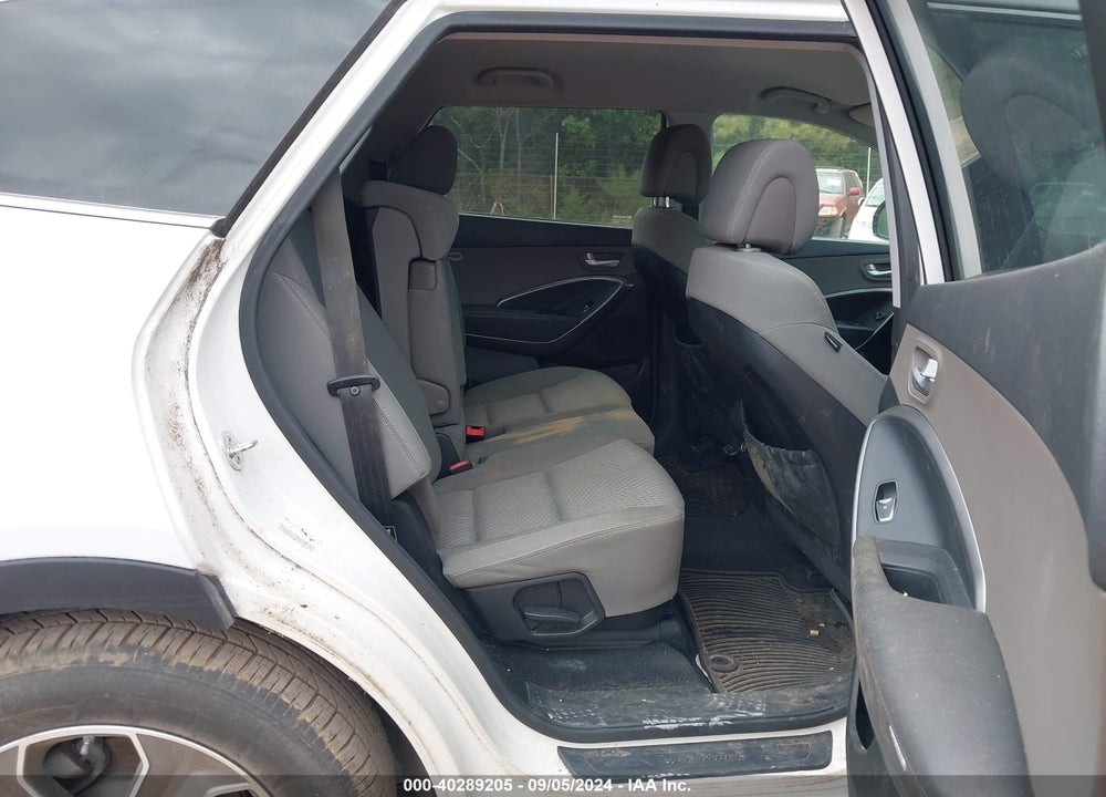 2014 HYUNDAI SANTA FE VIN: KM8SM4HF7EU035692