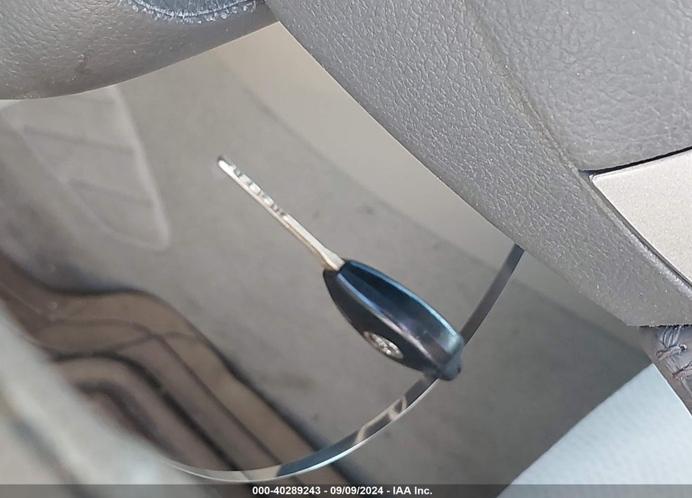 2010 TOYOTA CAMRY XLE VIN: 4T4BF3EK3AR015736