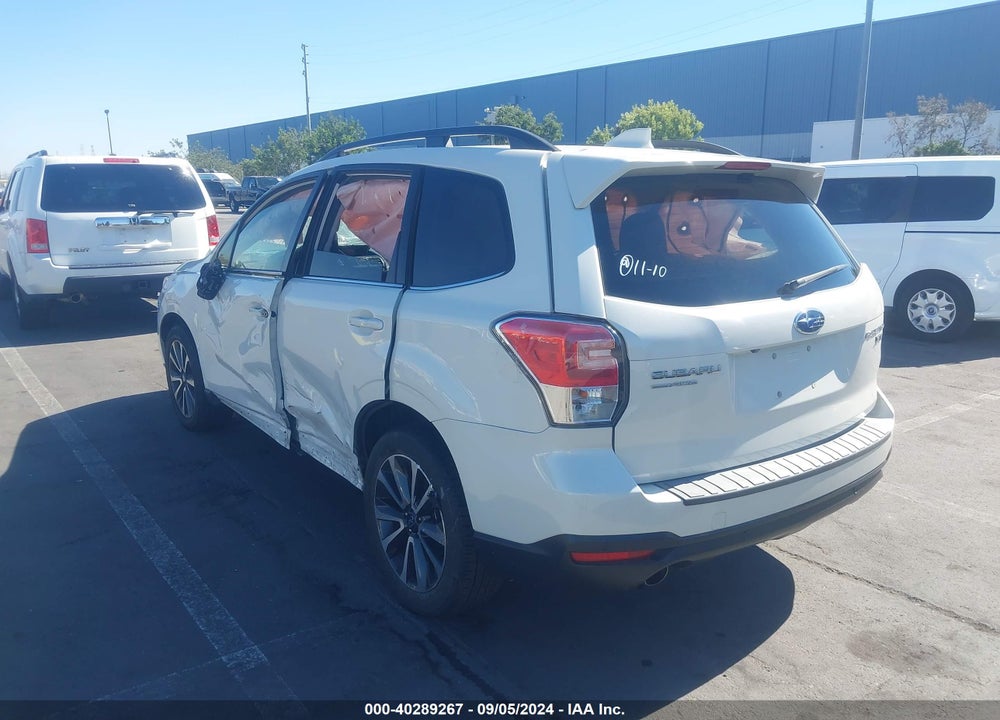 2018 SUBARU FORESTER 2.0XT TOURING VIN: JF2SJGWC1JH536279