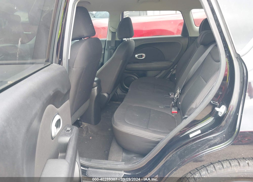 2018 KIA SOUL VIN: KNDJN2A2XJ7899444