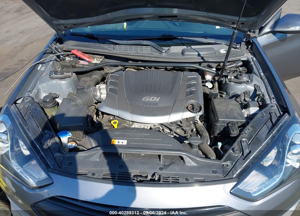 2016 HYUNDAI GENESIS 3.8 ULTIMATE VIN: KMHHU6KJ9GU136920