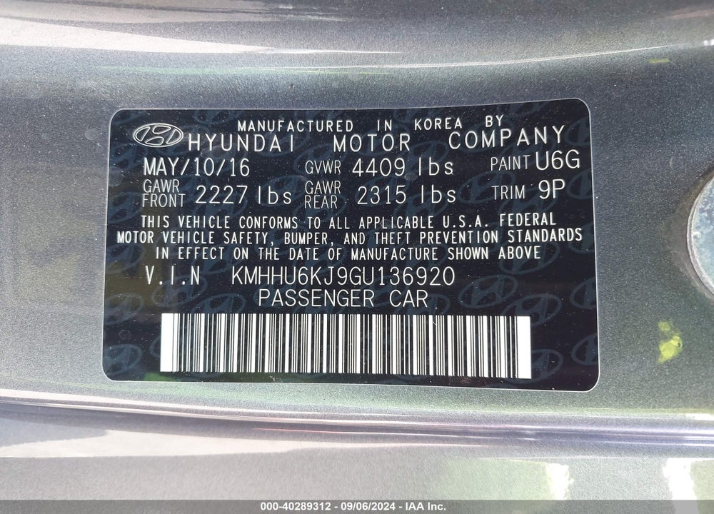 2016 HYUNDAI GENESIS 3.8 ULTIMATE VIN: KMHHU6KJ9GU136920
