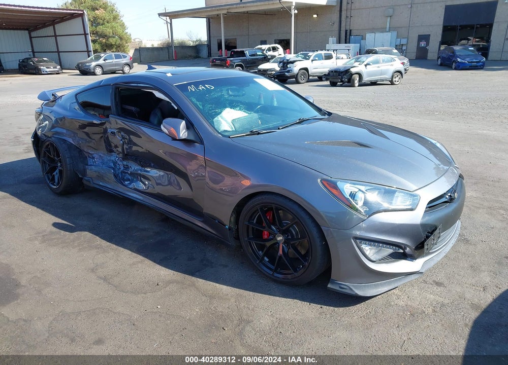 2016 HYUNDAI GENESIS 3.8 ULTIMATE VIN: KMHHU6KJ9GU136920