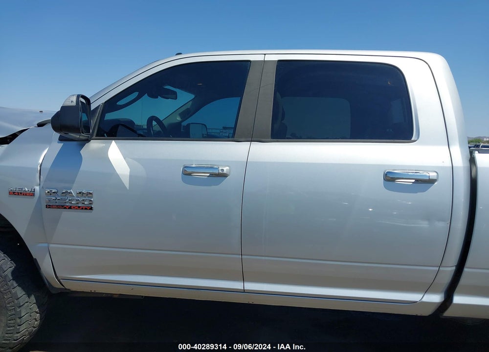 2016 RAM 2500 BIG HORN VIN: 3C6UR5DJ7GG317309