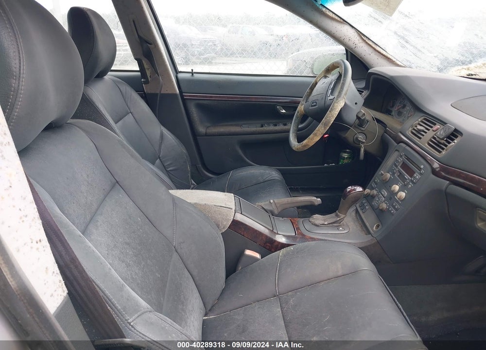 2001 VOLVO S80 T6 VIN: YV1TS90D111206044