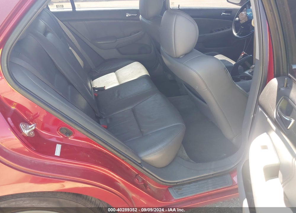 2007 HONDA ACCORD 2.4 EX VIN: 1HGCM56827A105611