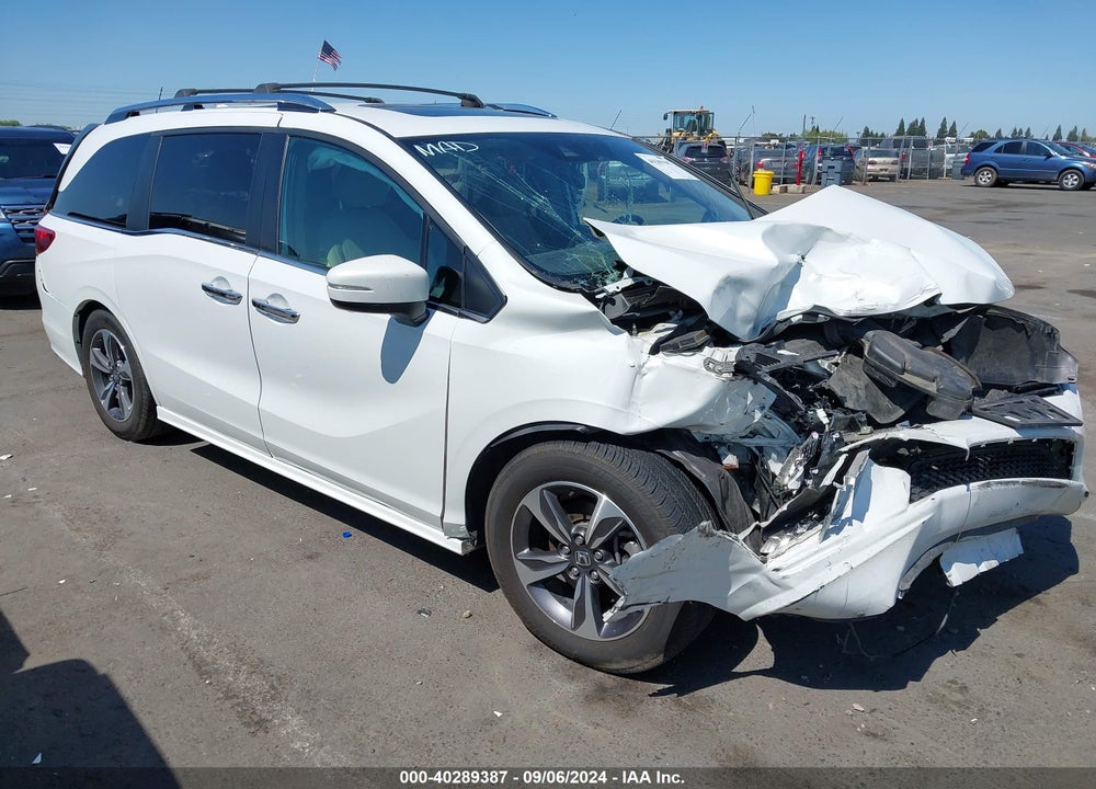 2020 HONDA ODYSSEY TOURING VIN: 5FNRL6H86LB000117