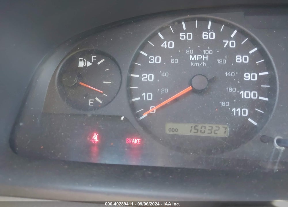 2001 NISSAN FRONTIER VIN: 1N6DD26S81C349835
