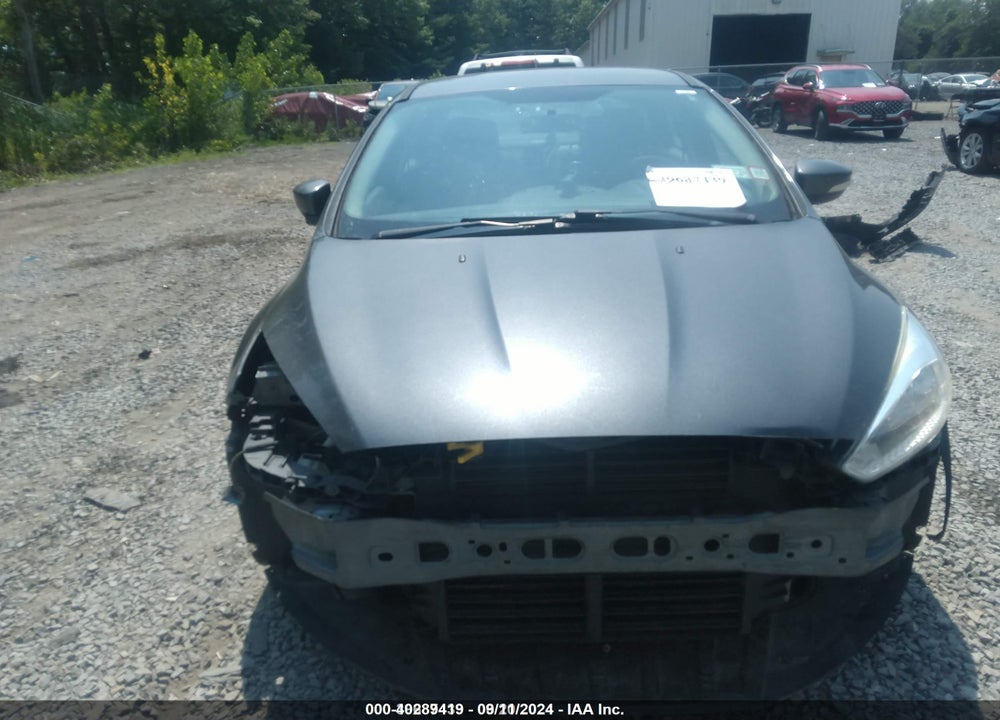 2017 FORD FOCUS SE VIN: 1FADP3F28HL305592