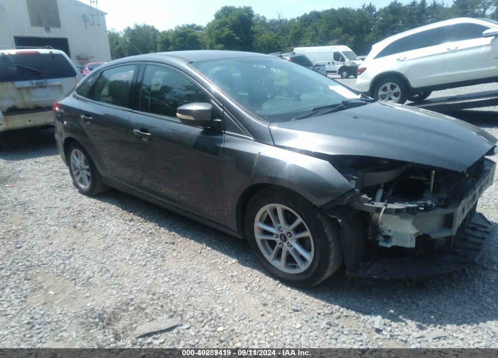 2017 FORD FOCUS SE VIN: 1FADP3F28HL305592