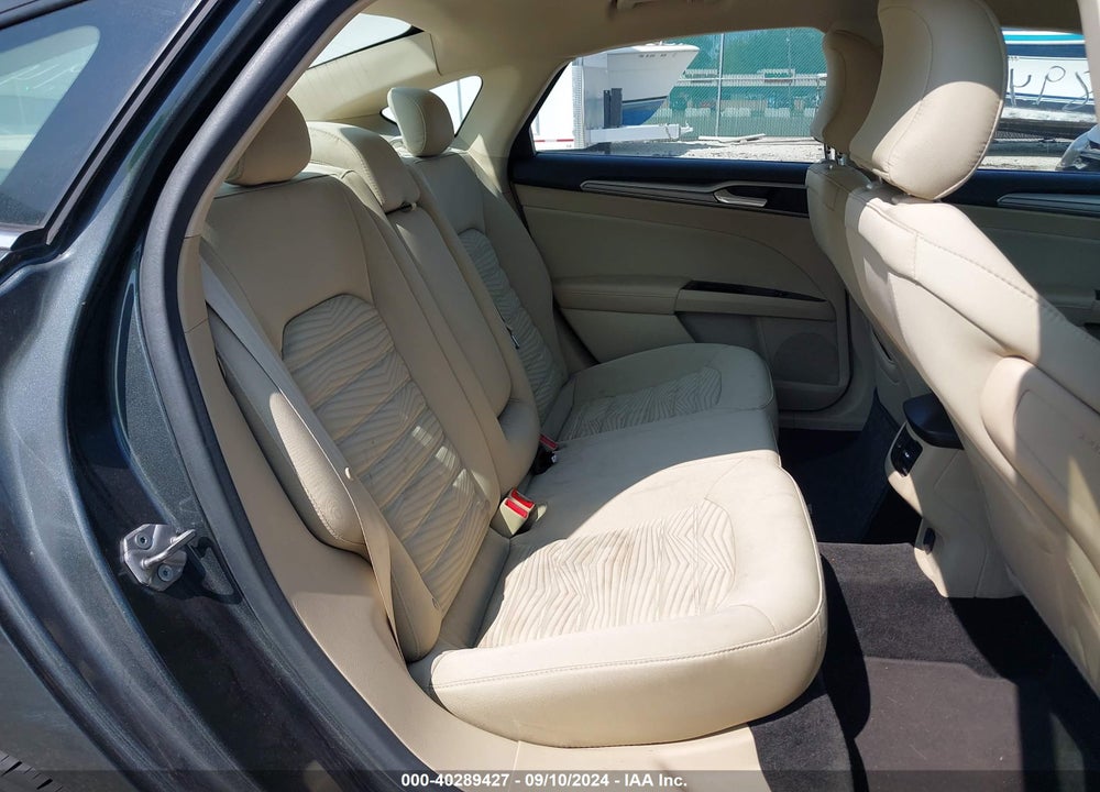 2016 FORD FUSION VIN: 3FA6P0H76GR113071