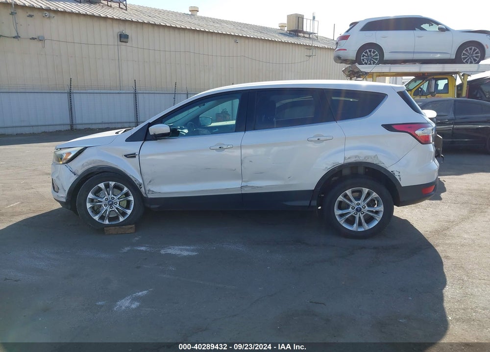 2017 FORD ESCAPE SE VIN: 1FMCU9GD1HUE56149