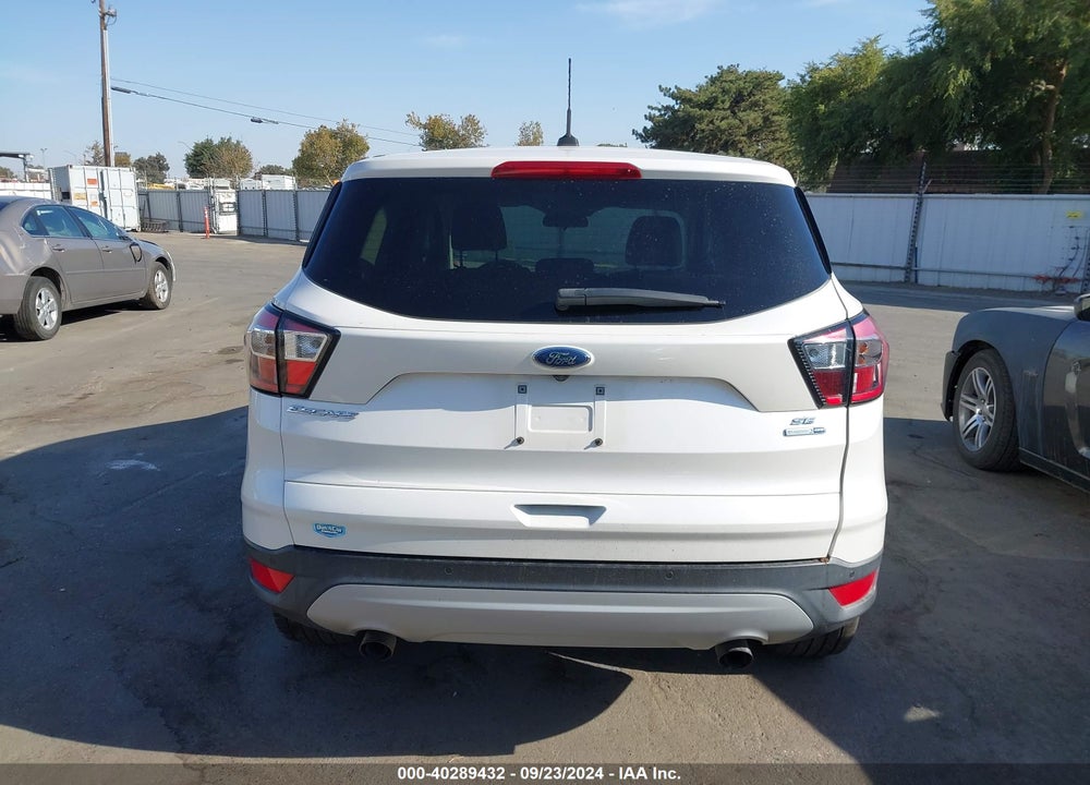 2017 FORD ESCAPE SE VIN: 1FMCU9GD1HUE56149