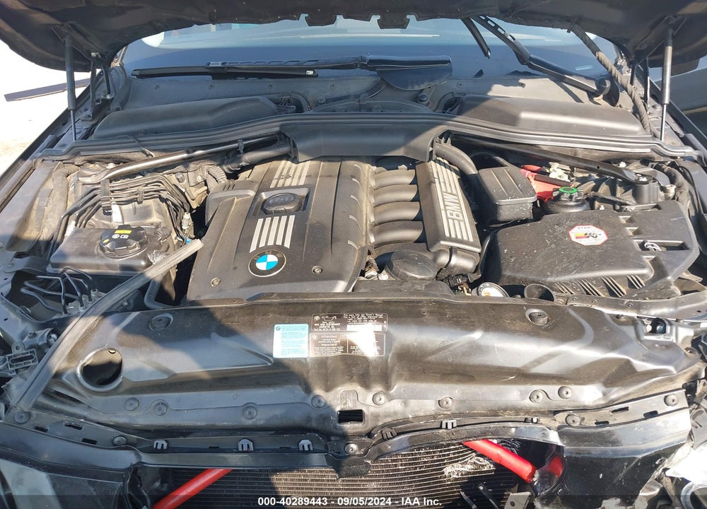 2008 BMW 528I VIN: WBANU53528CT10401