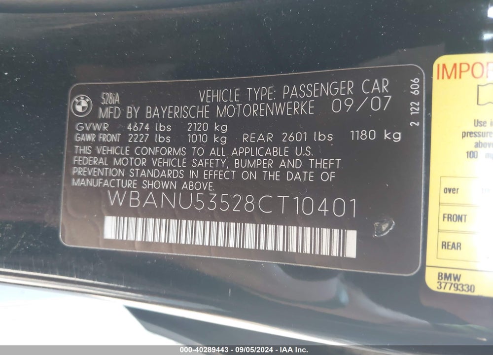2008 BMW 528I VIN: WBANU53528CT10401
