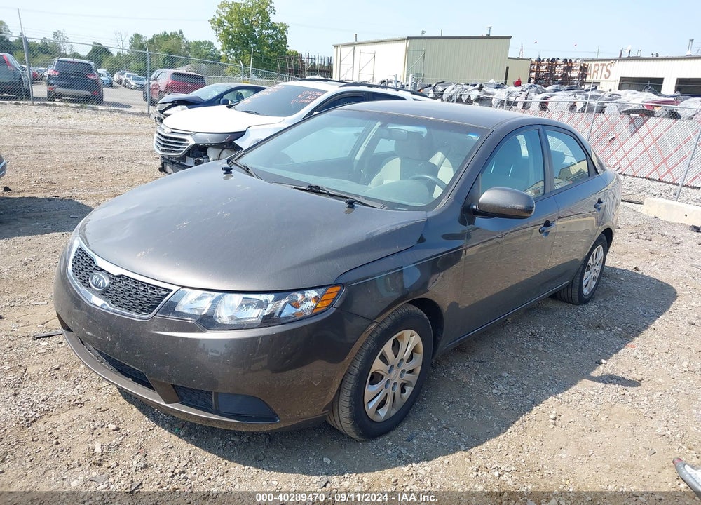 2011 KIA FORTE EX VIN: KNAFU4A23B5411854