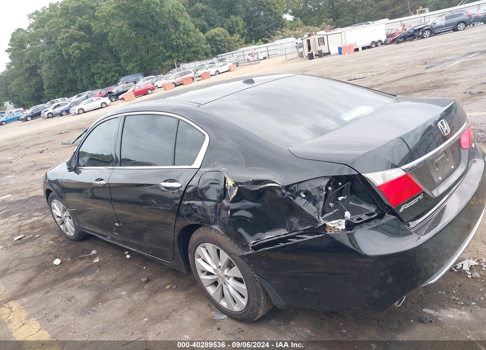 2015 HONDA ACCORD EX-L V-6 VIN: 1HGCR3F82FA007618