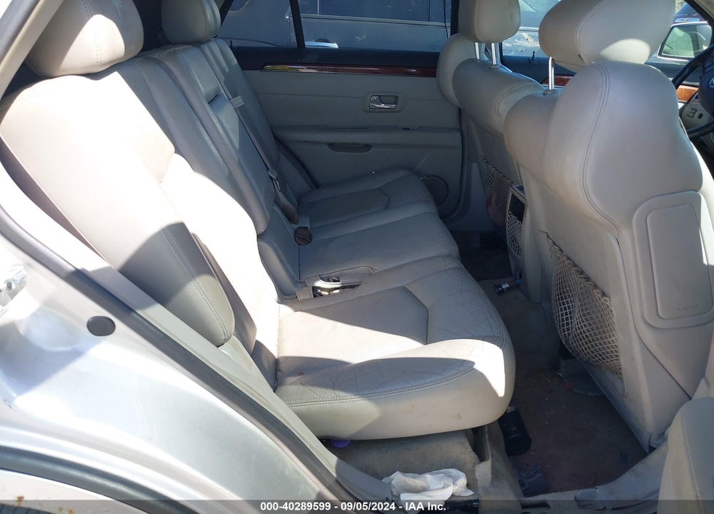 2007 CADILLAC SRX V6 VIN: 1GYEE637970165634