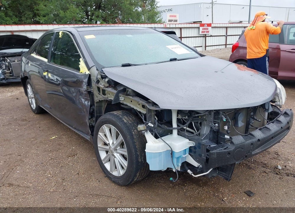 2014 TOYOTA CAMRY XLE V6 VIN: 4T1BK1FK4EU539895