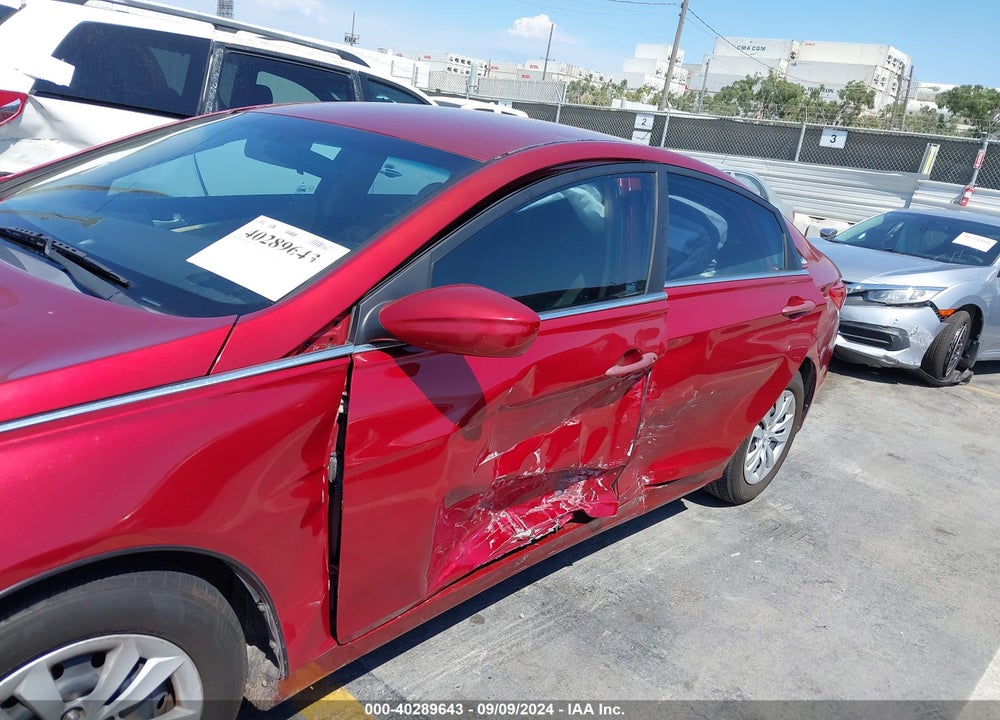 2011 HYUNDAI SONATA GLS VIN: 5NPEB4AC5BH012473