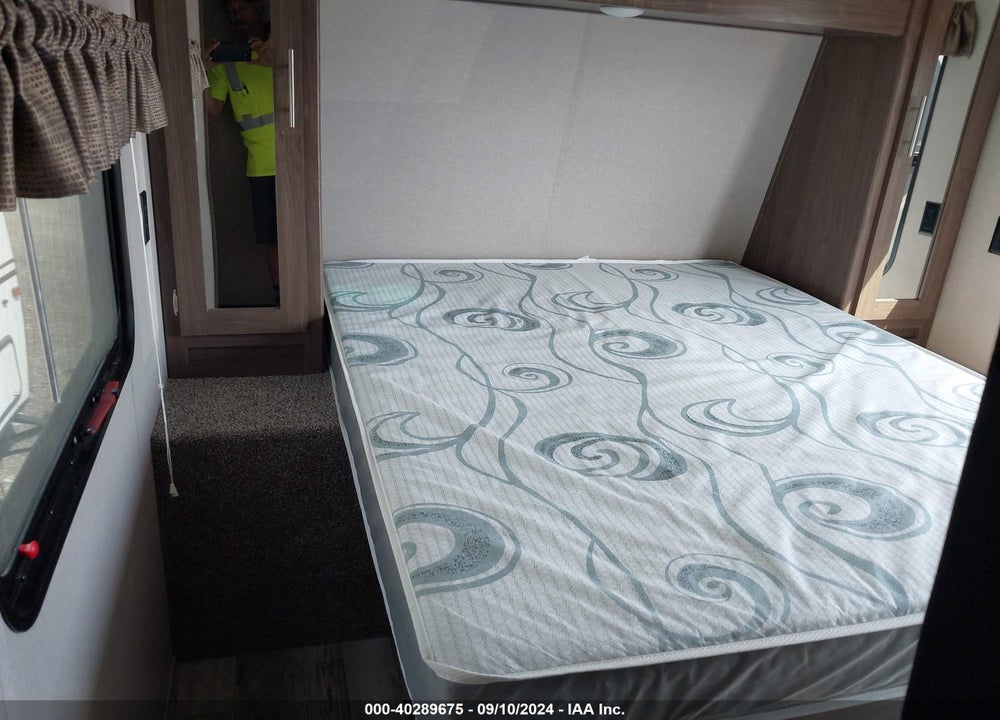 2019 KEYSTONE RV OTHER VIN: 4YDT29F2XK7246646