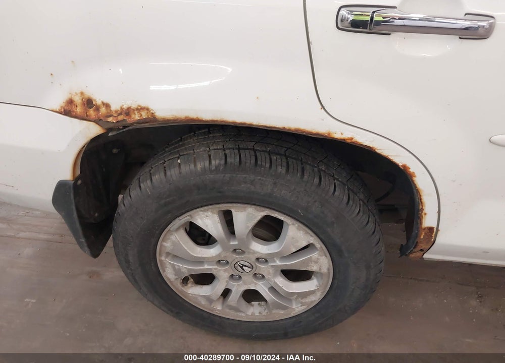 2003 ACURA MDX VIN: 2HNYD18813H510360