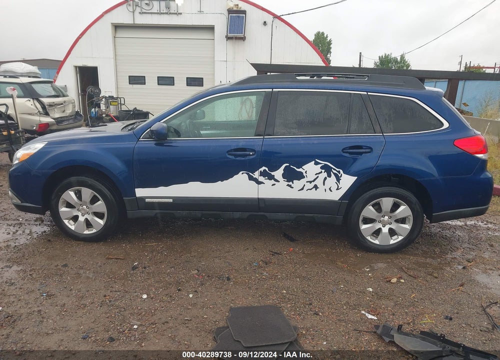 2011 SUBARU OUTBACK 2.5I PREMIUM VIN: 4S4BRCCC1B3318003