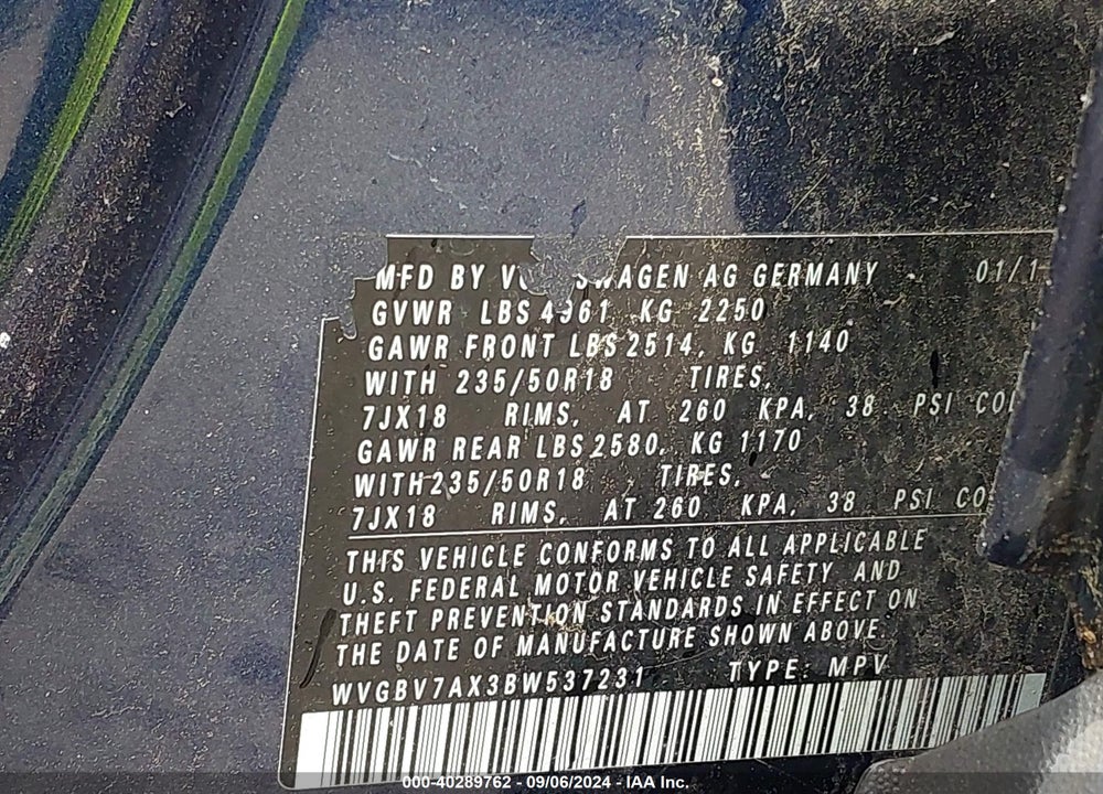 2011 VOLKSWAGEN TIGUAN SEL VIN: WVGBV7AX3BW537231