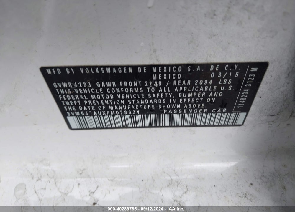 2015 VOLKSWAGEN GOLF GTI 2.0T SE W/PERFORMANCE PACKAGE 4-DOOR VIN: 3VW547AUXFM078924