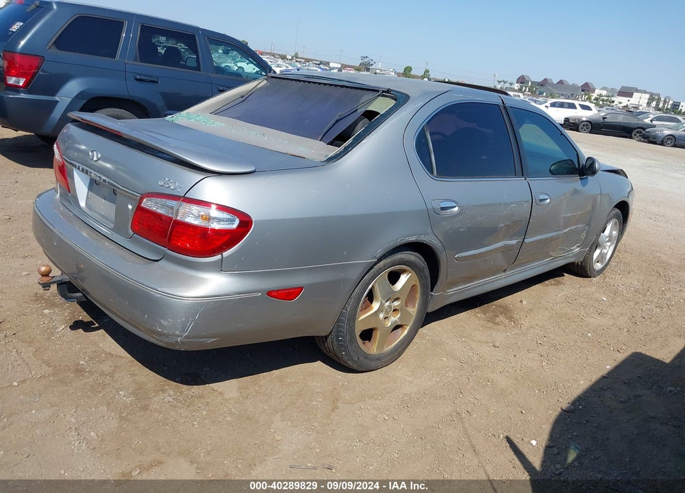 2000 INFINITI I30 LUXURY/TOURING VIN: JNKCA31A9YT121623