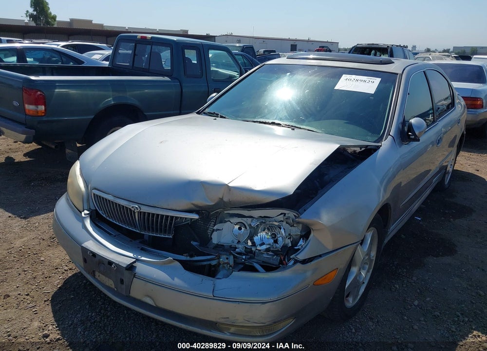 2000 INFINITI I30 LUXURY/TOURING VIN: JNKCA31A9YT121623