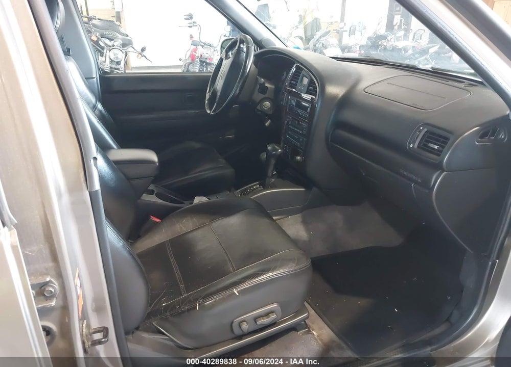 2001 NISSAN PATHFINDER LE VIN: JN8DR07YX1W524603