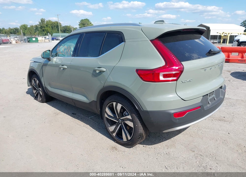2024 VOLVO XC40 B5 ULTIMATE BRIGHT THEME VIN: YV4L12UF1R2296200
