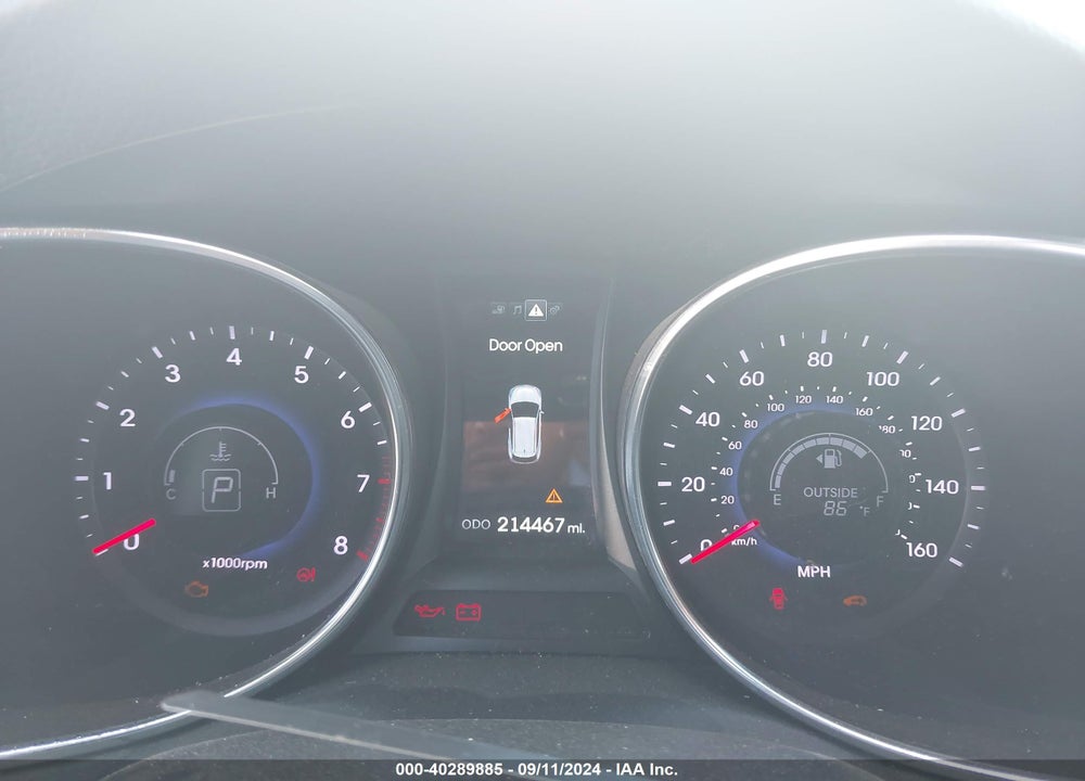 2013 HYUNDAI SANTA FE VIN: 5XYZU3LA0DG077887