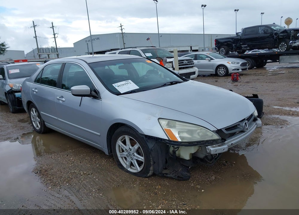 2003 HONDA ACCORD 3.0 EX VIN: 1HGCM66523A083485