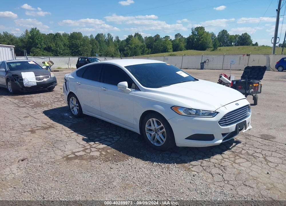 2015 FORD FUSION SE VIN: 3FA6P0H7XFR141664