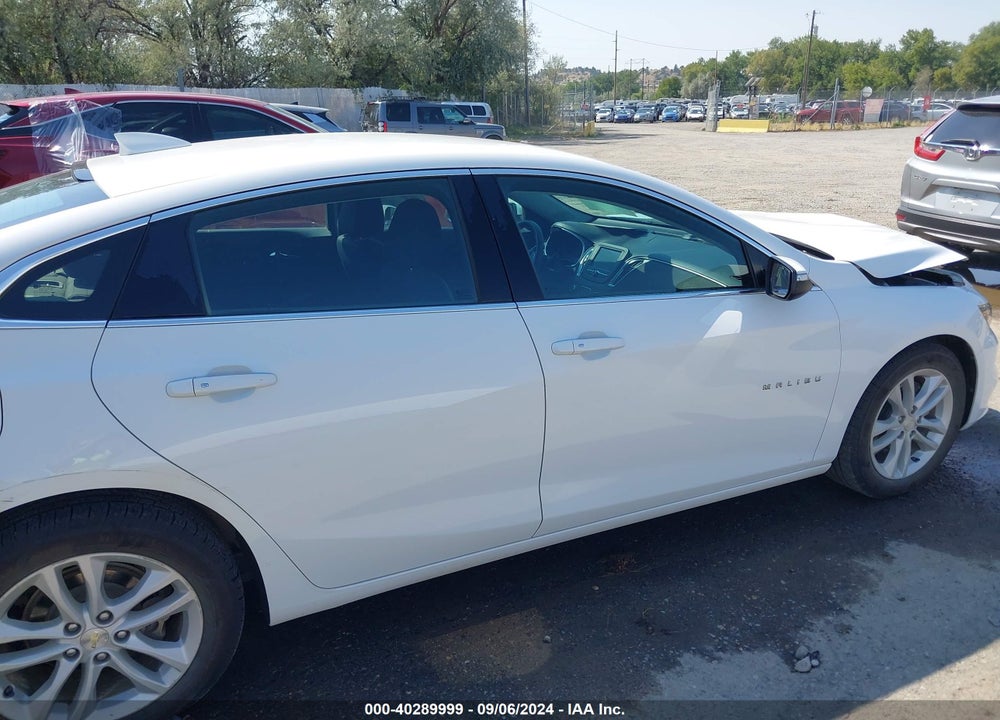 2018 CHEVROLET MALIBU LT VIN: 1G1ZD5ST3JF211412
