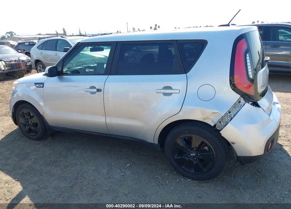 2018 KIA SOUL VIN: KNDJN2A28J7578082